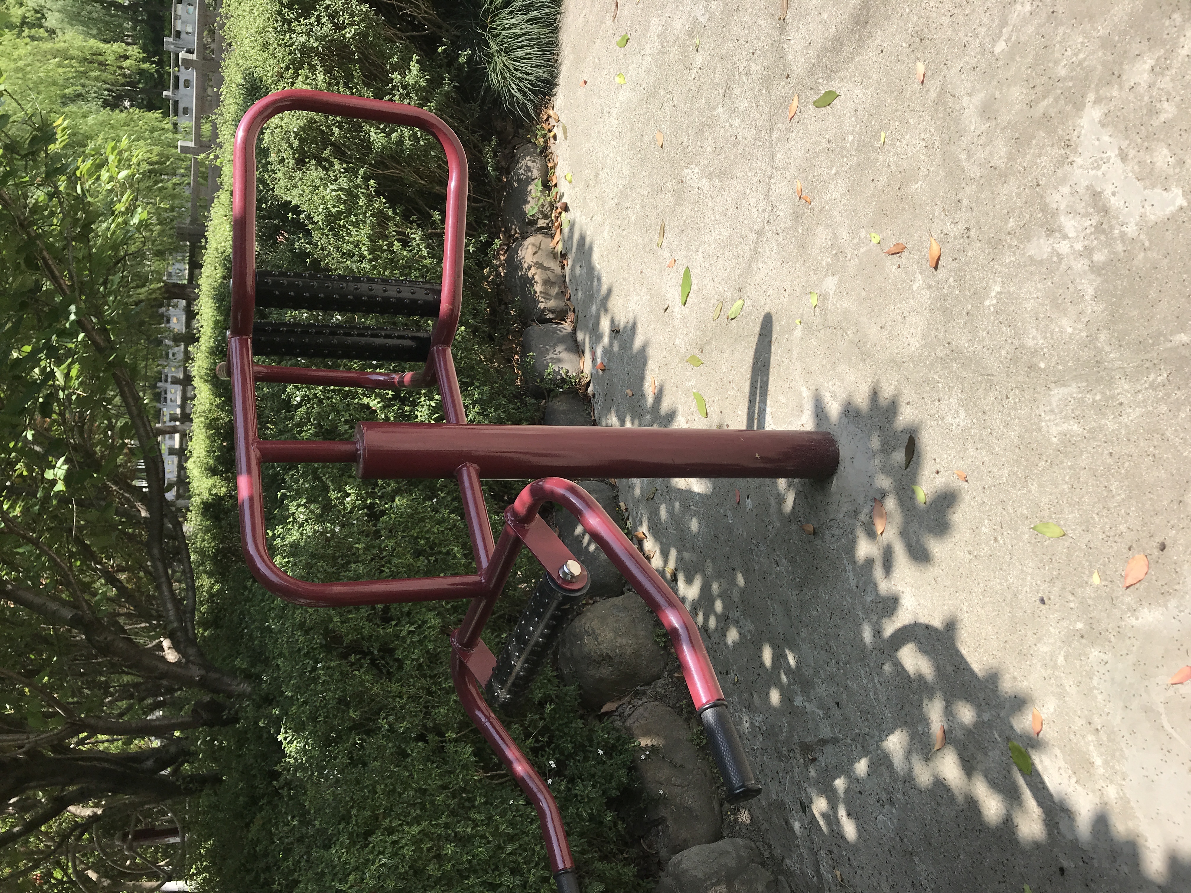 腰背按摩器 腰背按摩器