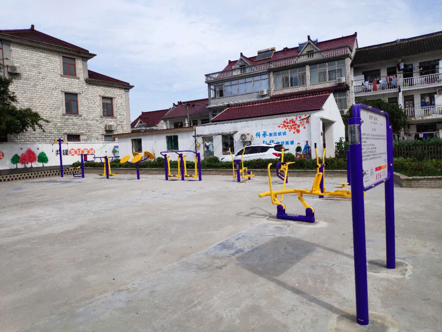 航頭鎮(zhèn)果園村4組健身苑點(diǎn)