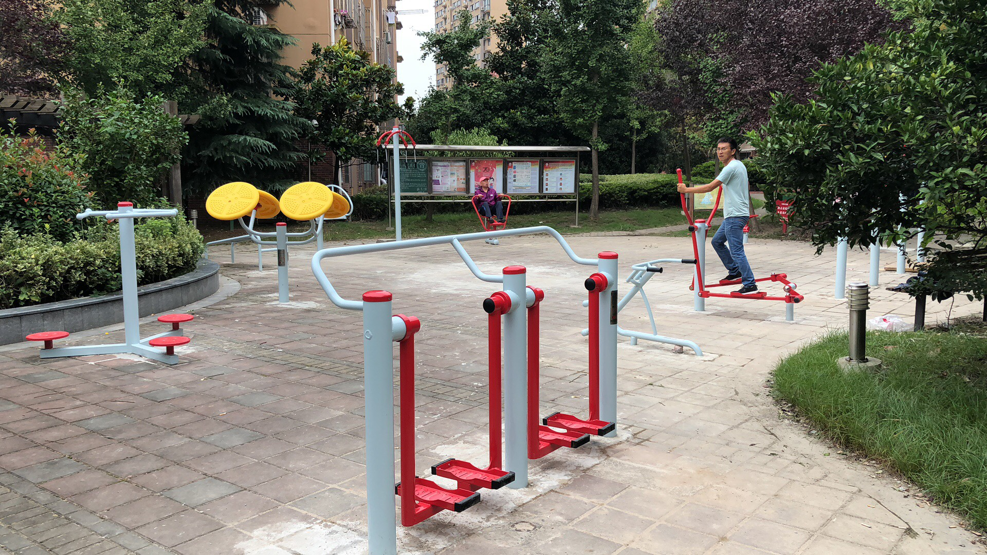 振東一居健身點(diǎn)