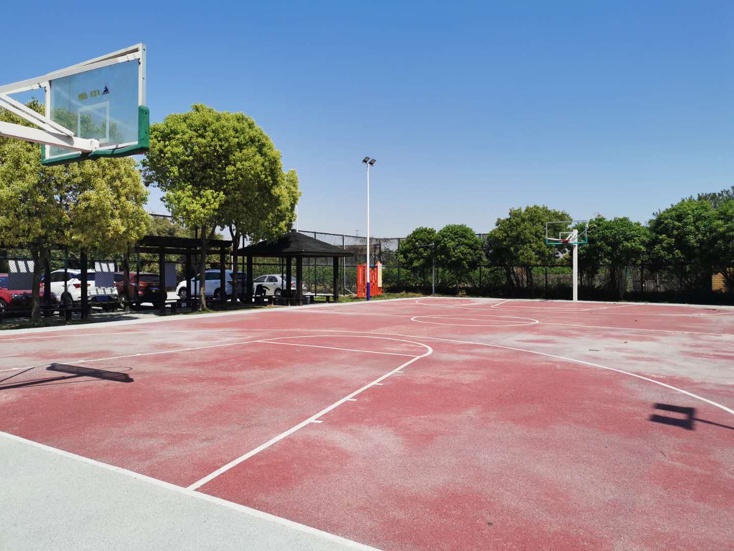 聚源橋村籃球場