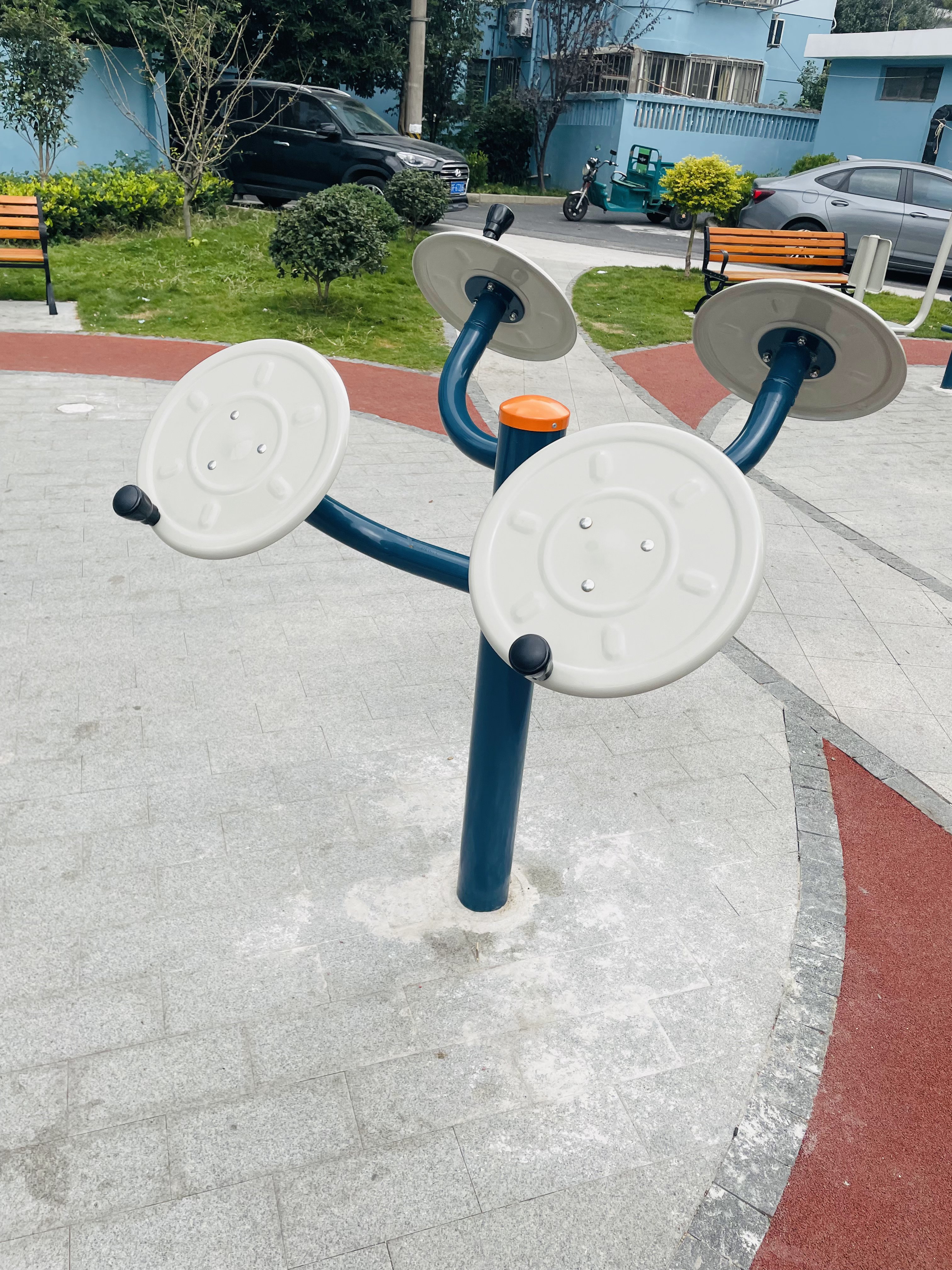 二位太極揉腿輪