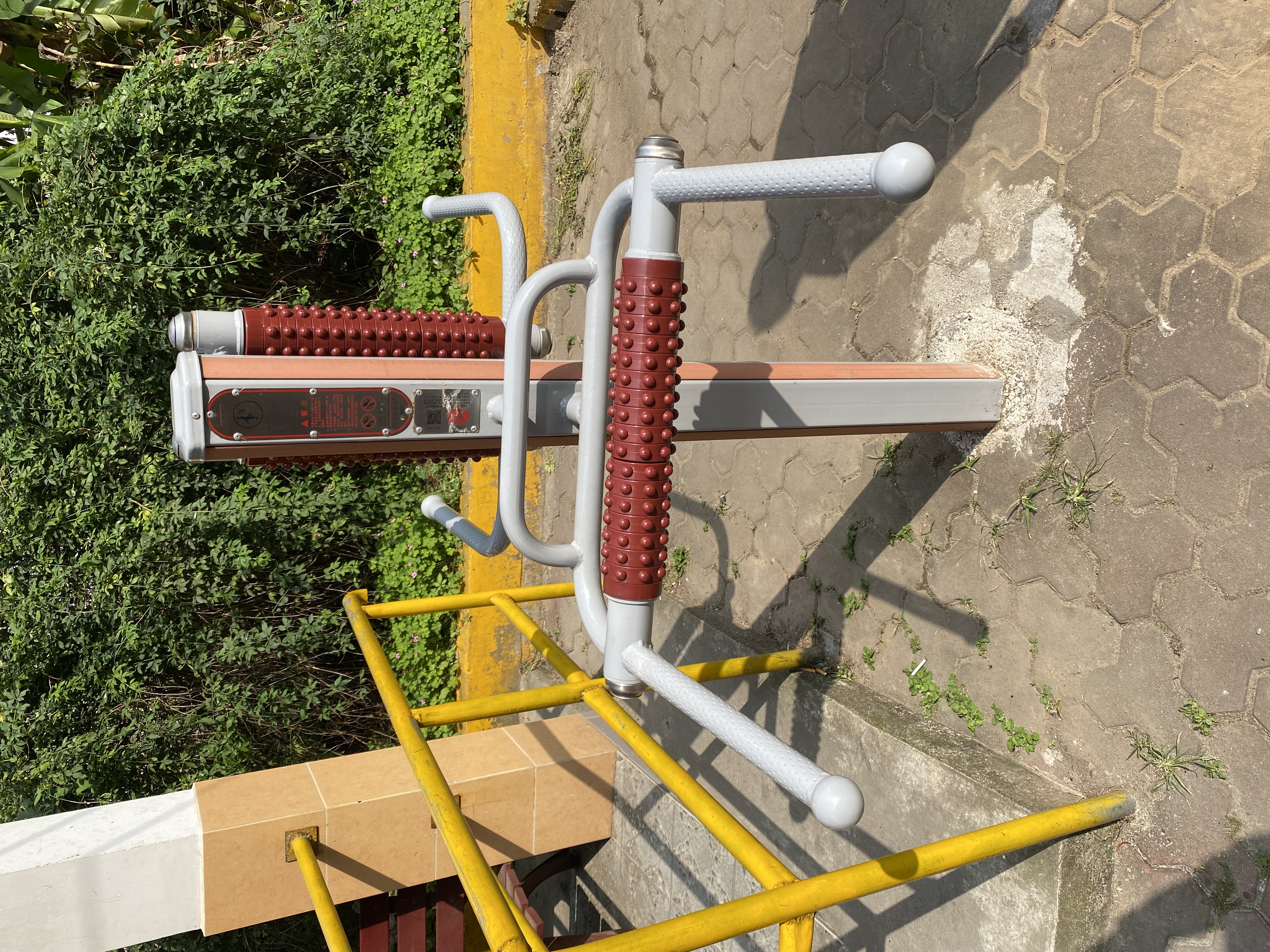 互動(dòng)式腰背按摩器 互動(dòng)式腰背按摩器