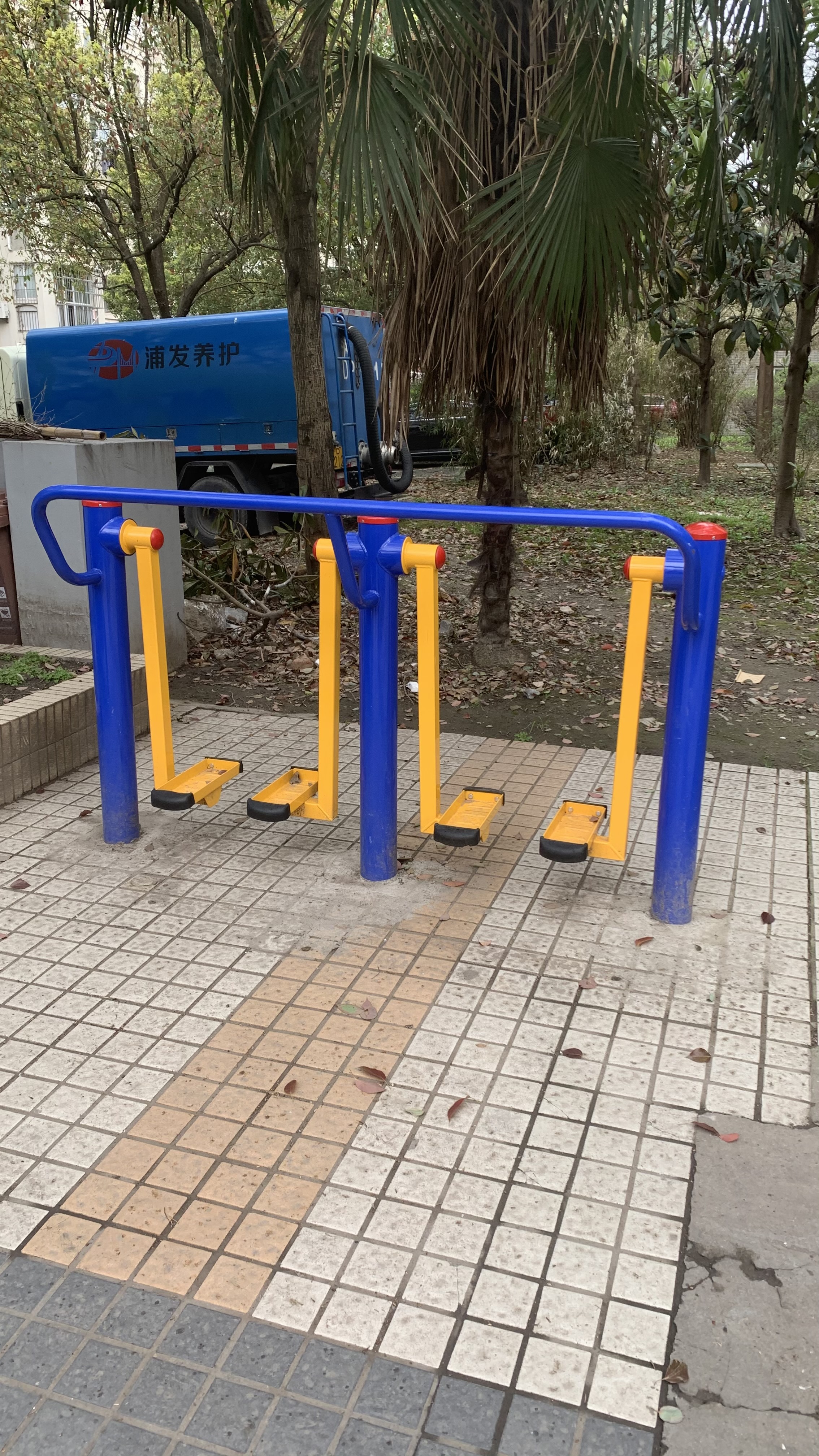 二位漫步機(jī)