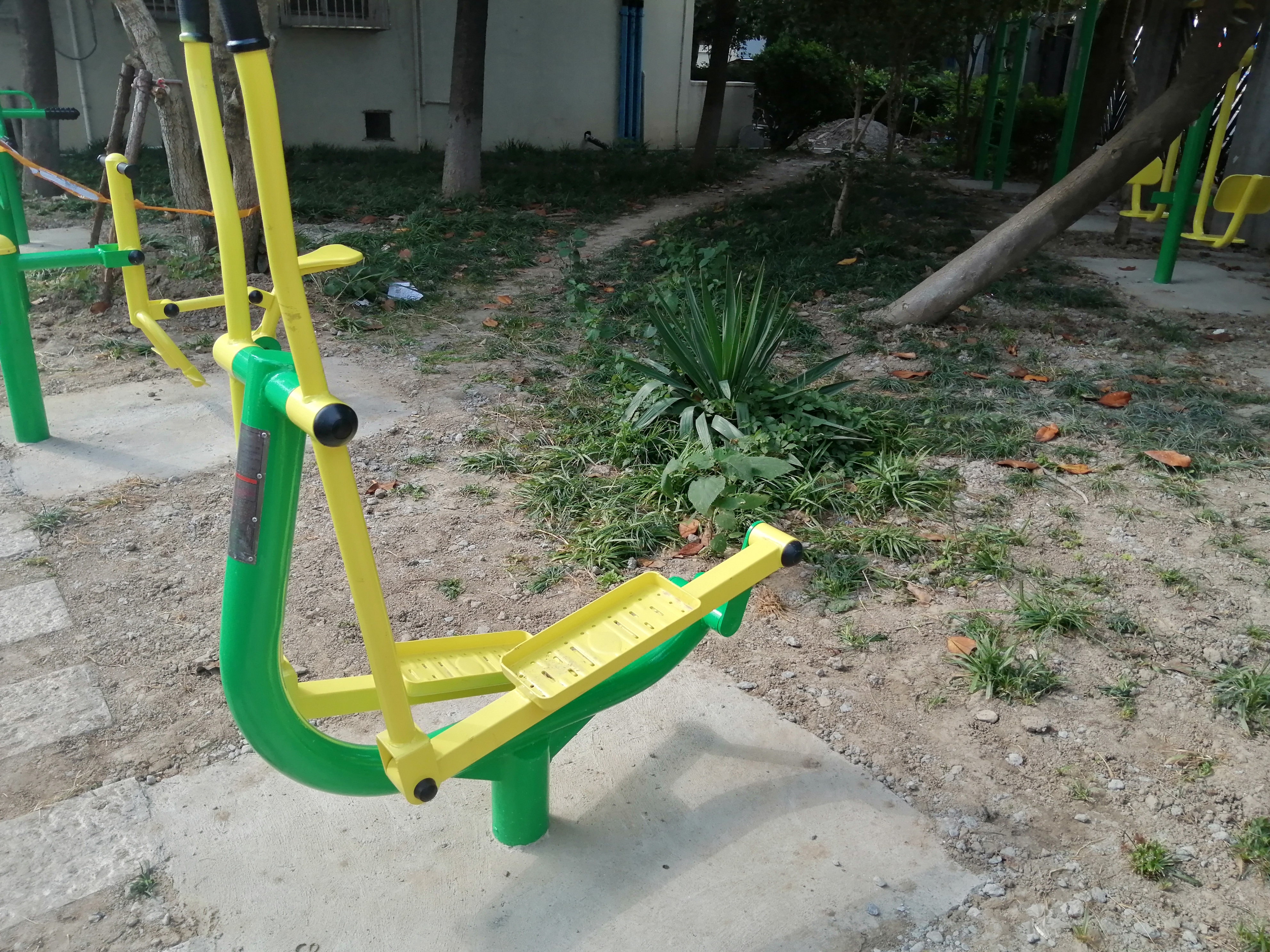 平步機(jī) 平步機(jī)