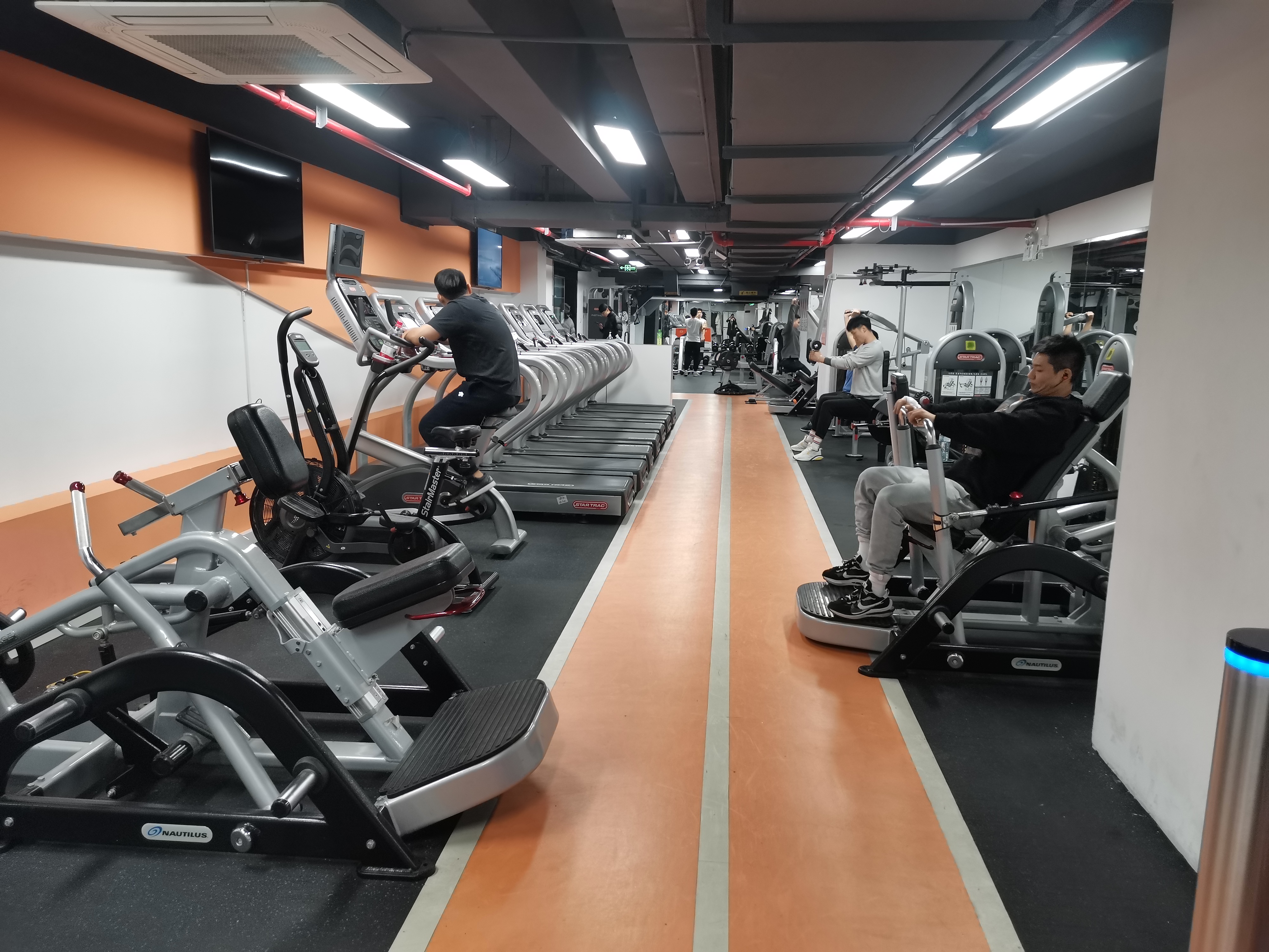 騎馬機(jī) 騎馬機(jī)