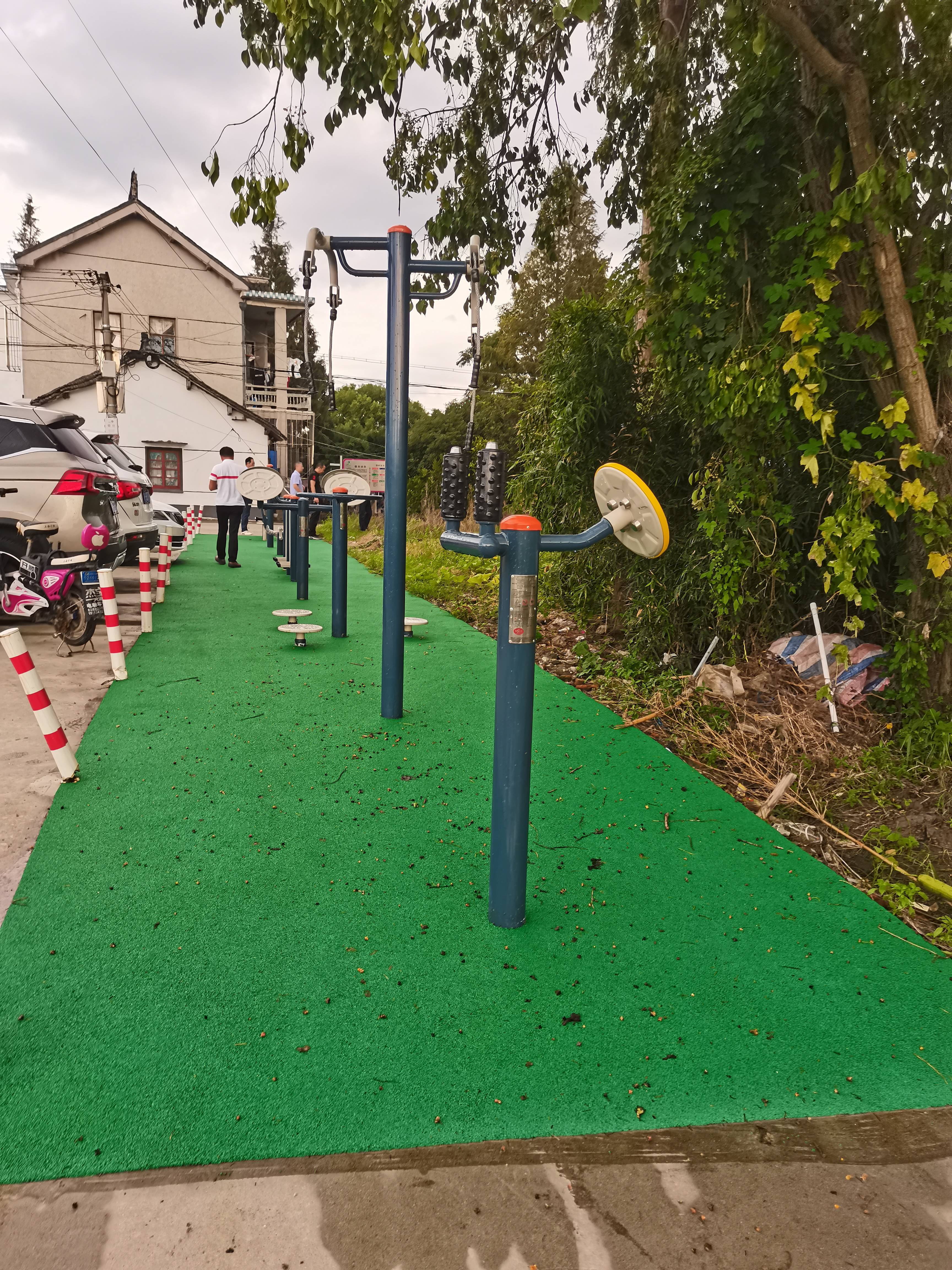 香花橋街道曹涇村3組健身苑點