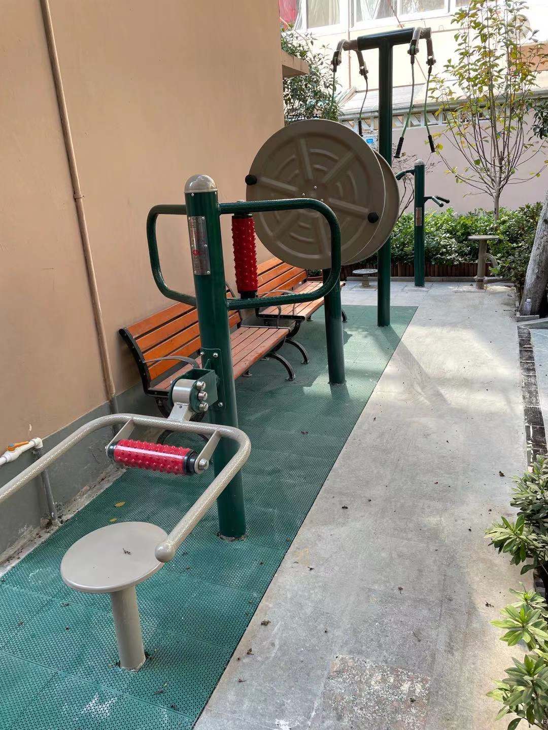 靜安區(qū)寶山路街道芷江中路294弄居委健身點(diǎn)（天通庵路143弄）