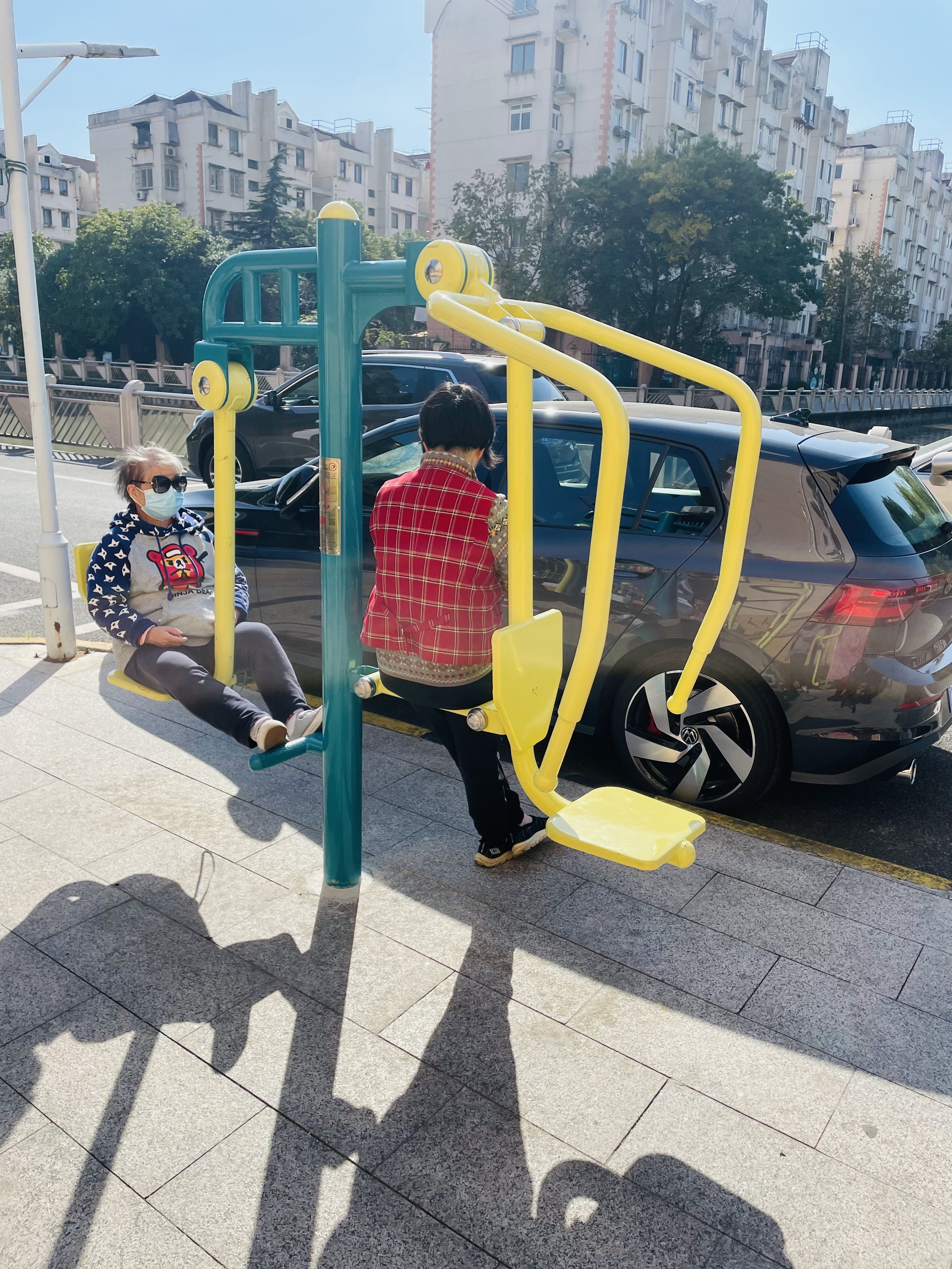 上下肢訓練器 上下肢訓練器