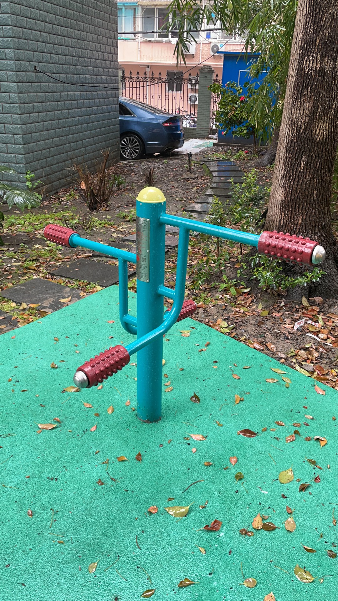 四級(jí)壓腿按摩器