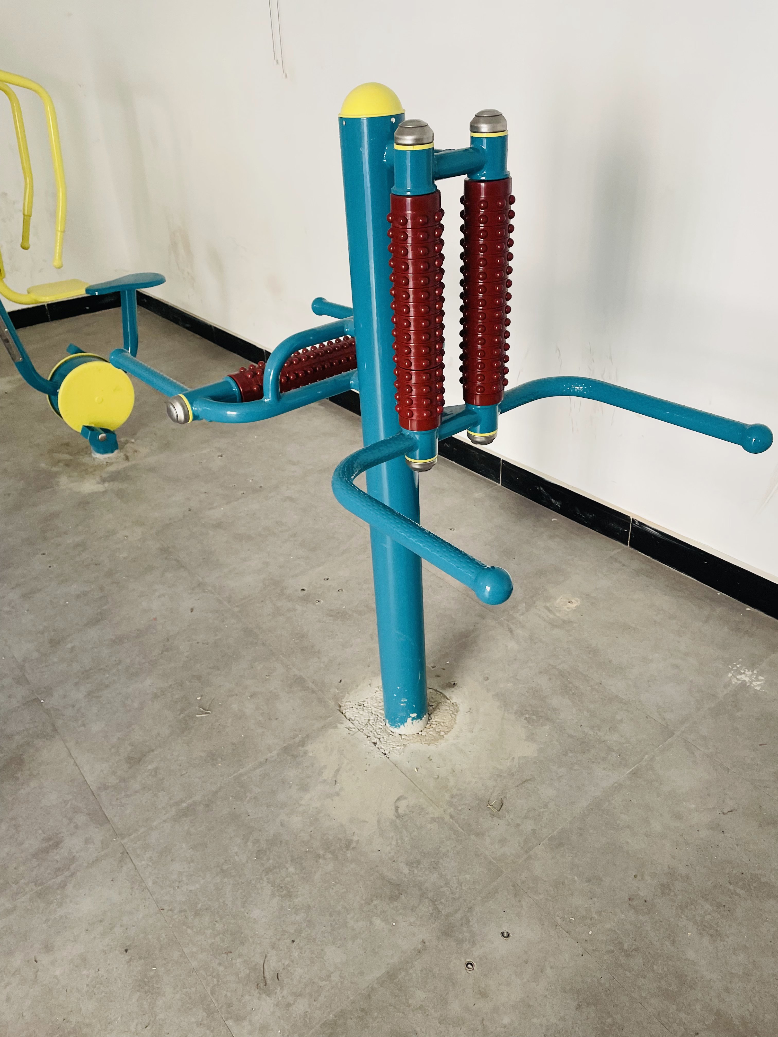 互動(dòng)式腰背按摩器 互動(dòng)式腰背按摩器