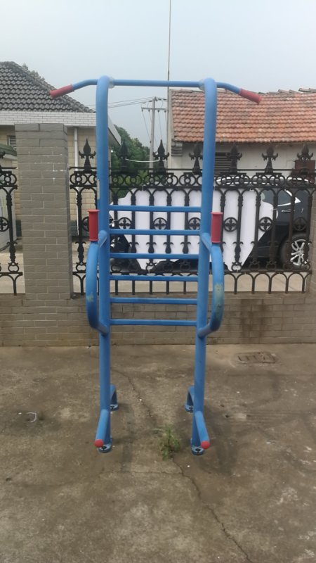 多功能訓(xùn)練器 多功能訓(xùn)練器