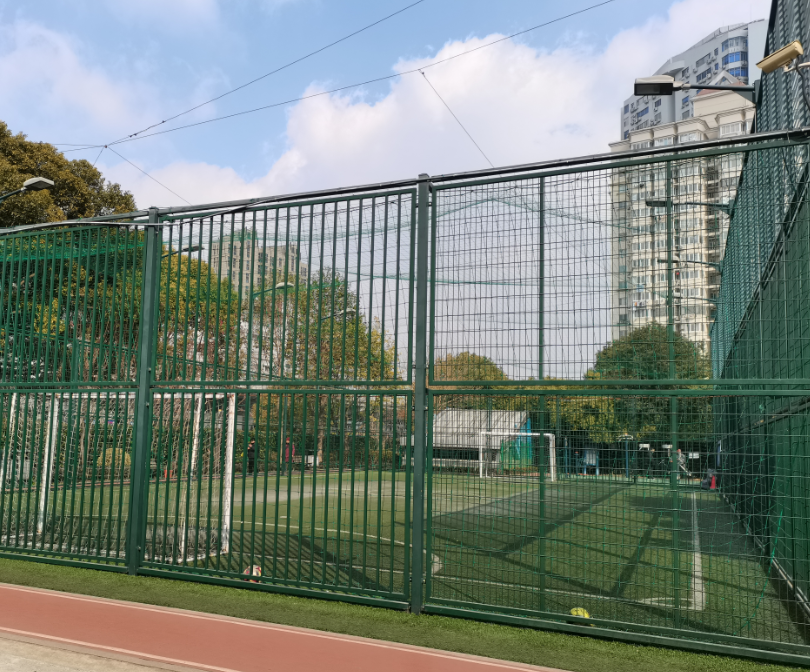 靜安區(qū)寶山路街道市民籠式足球場