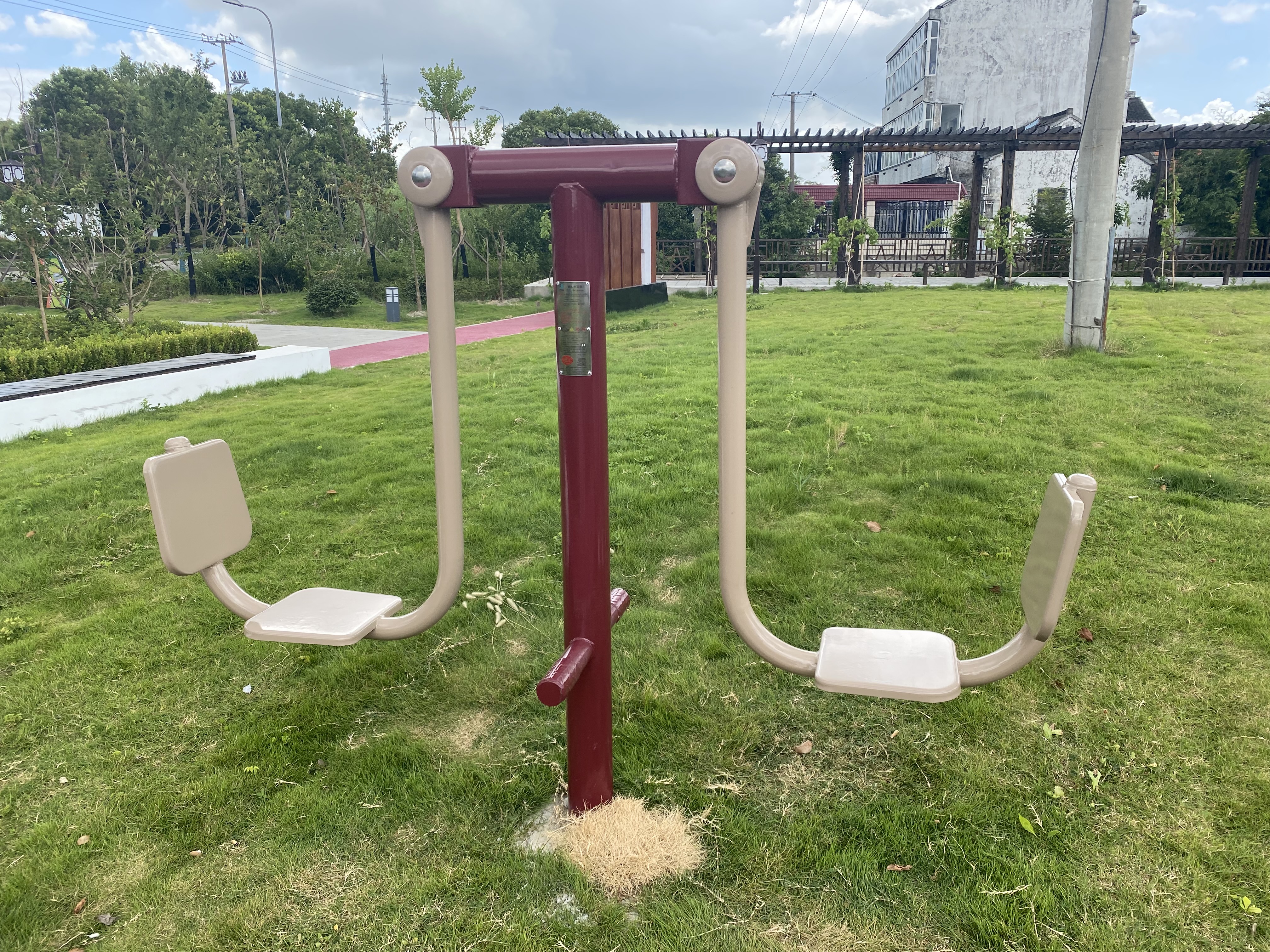 雙人坐蹬器 雙人坐蹬器