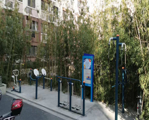 靜安區(qū)彭浦新村街道第三居委會健身點（聞喜路806弄一）