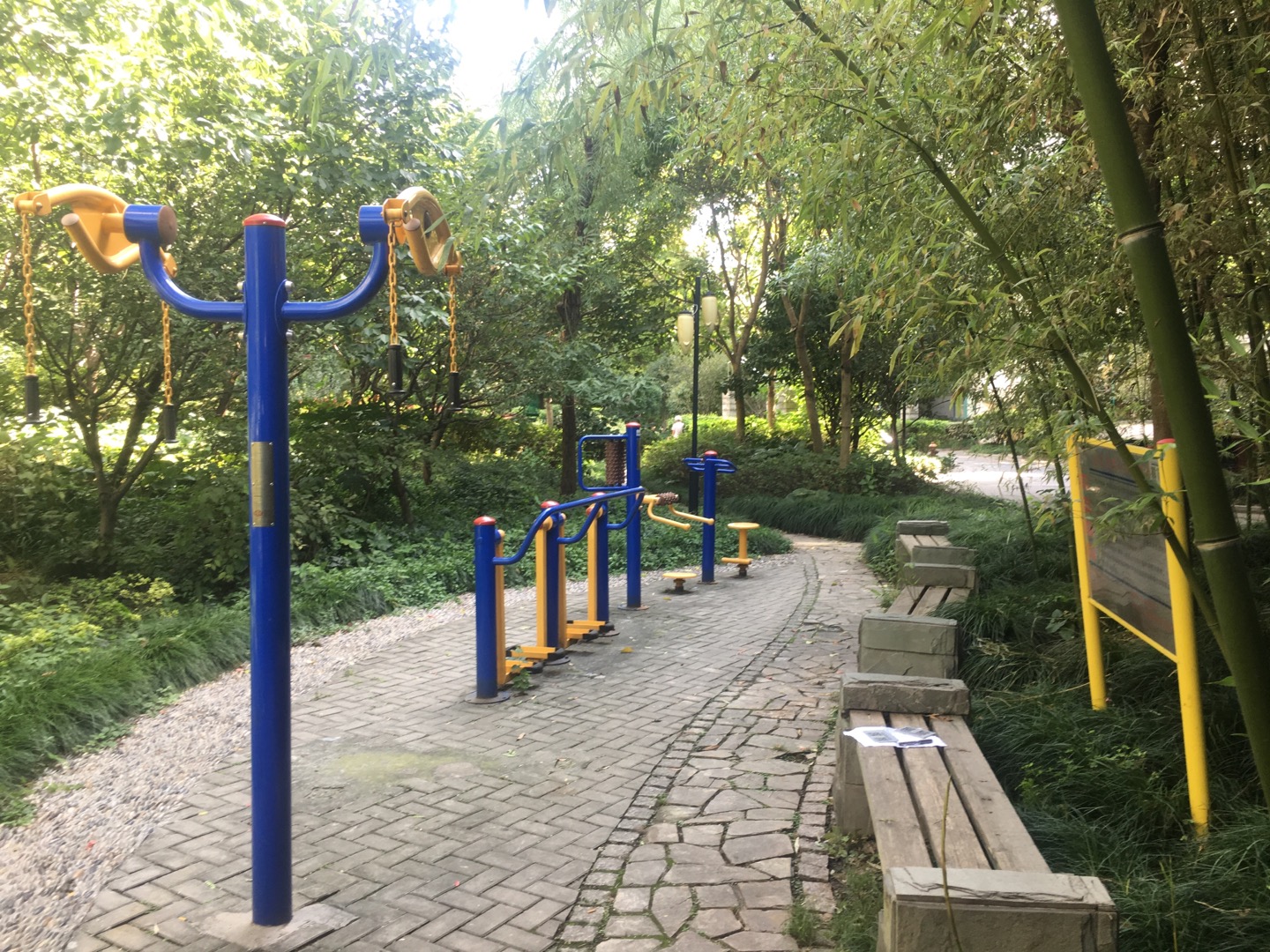 普益居委健身點