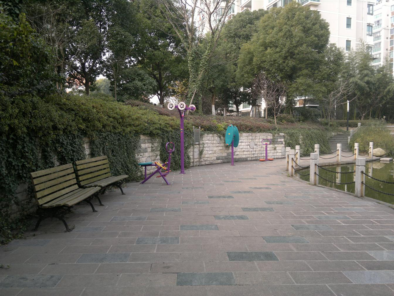 匯佳苑萊陽(yáng)路817弄21號(hào)健身點(diǎn)