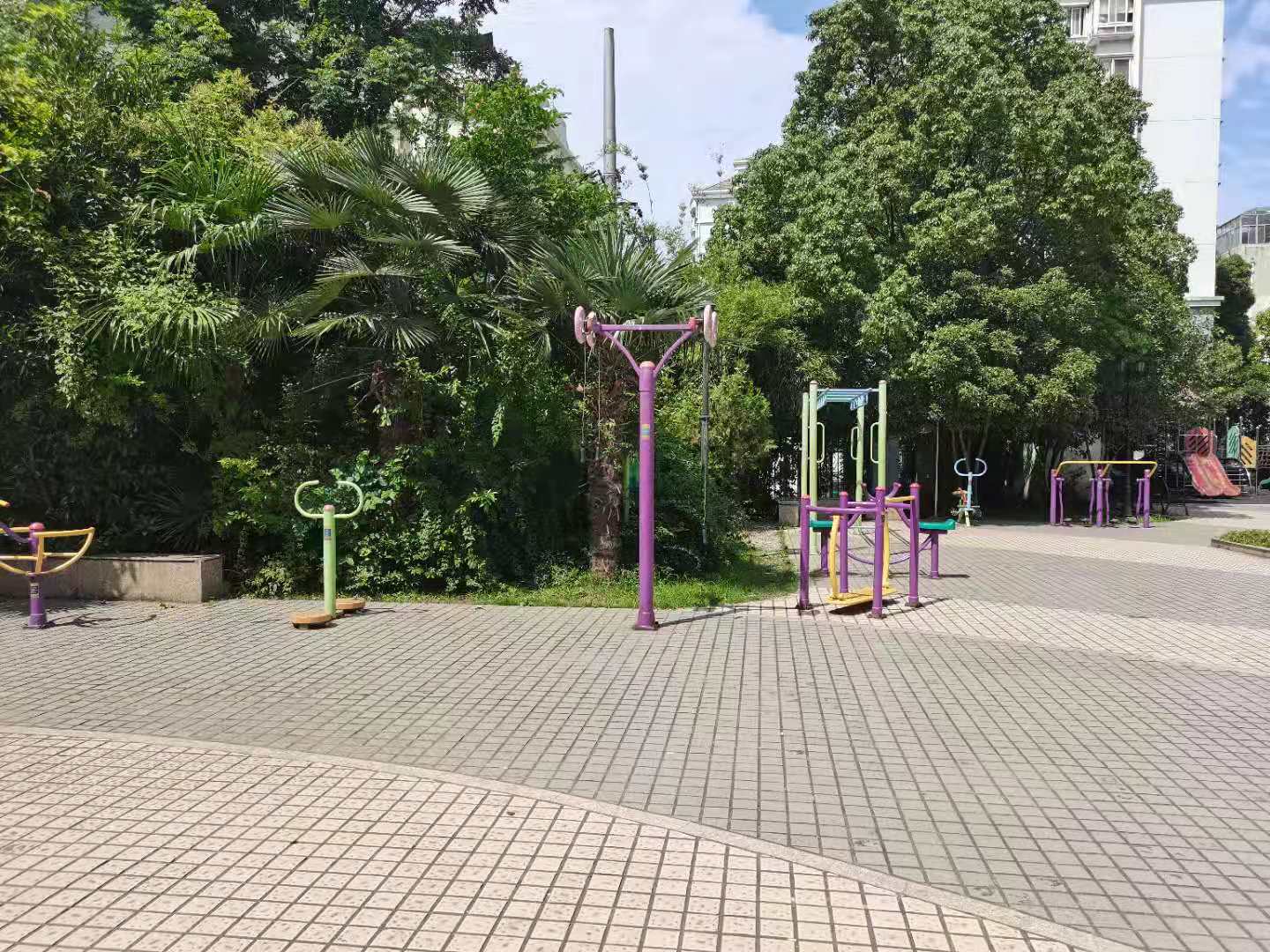 星惠小區(qū)健身點