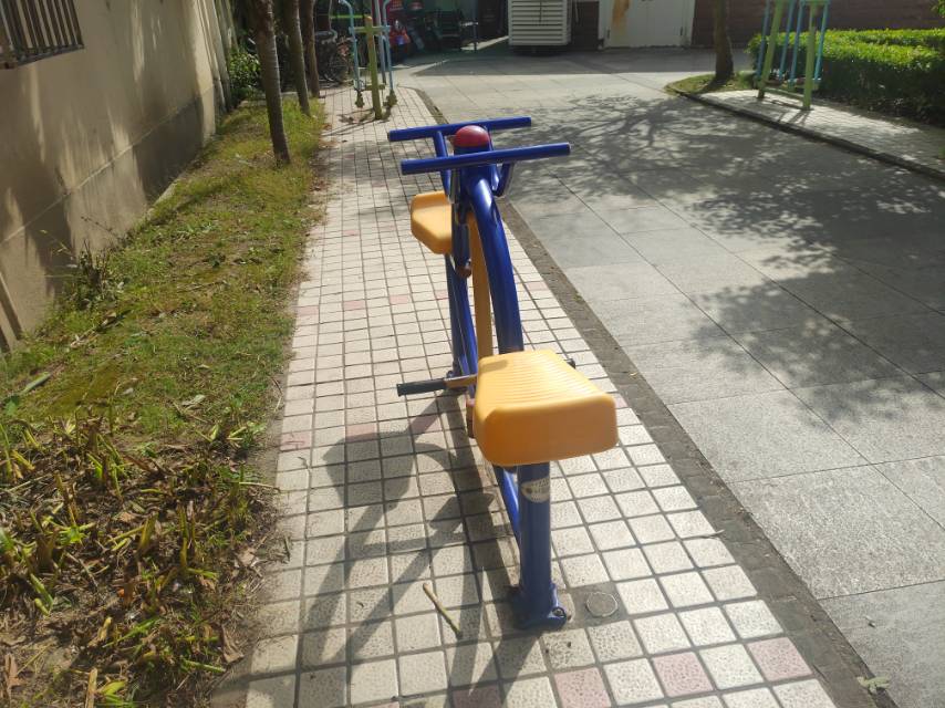 下肢康復(fù)器