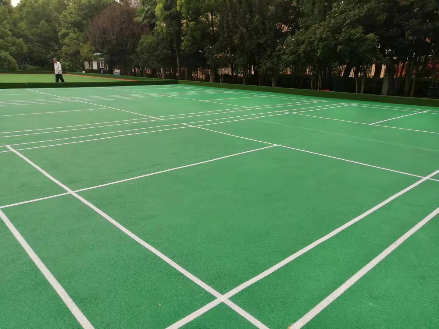 涼城社區(qū)羽毛球場(chǎng)