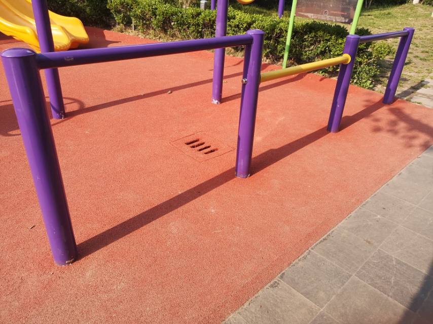 彈振壓腿器 彈振壓腿器