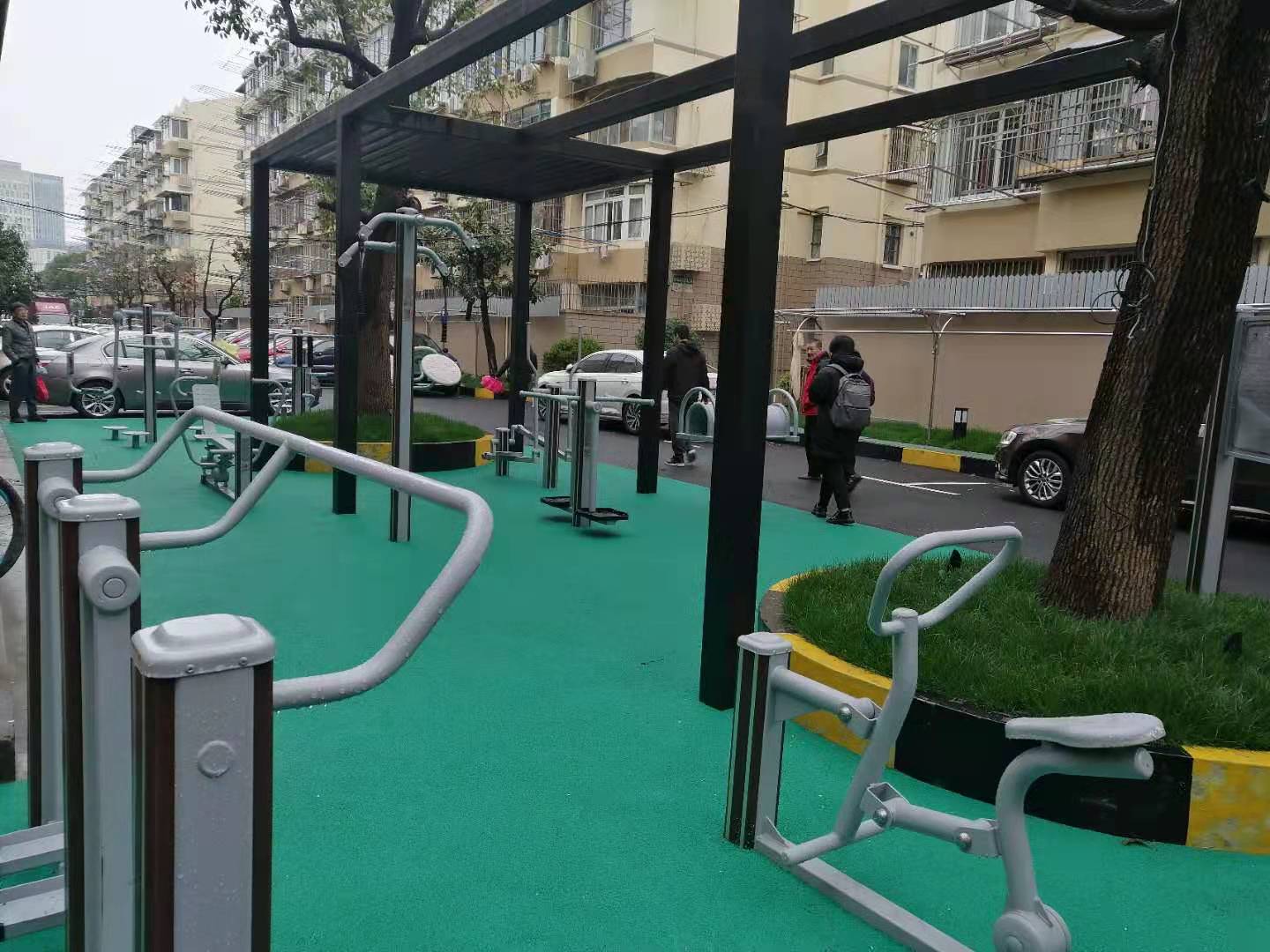 華一居委健身苑