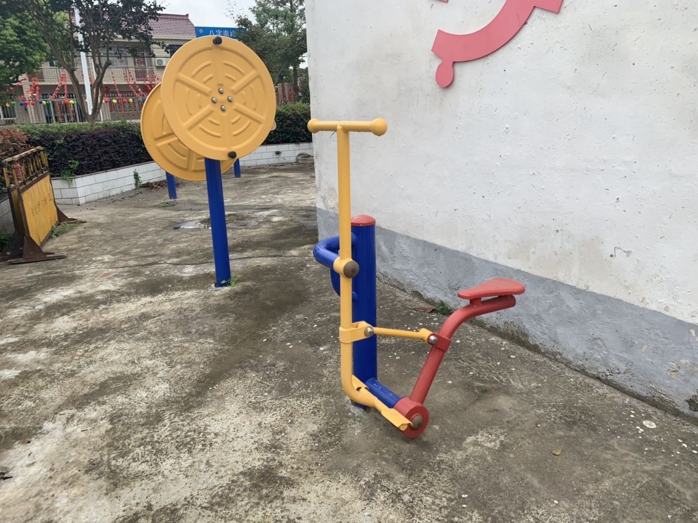 健騎機(jī) 健騎機(jī)