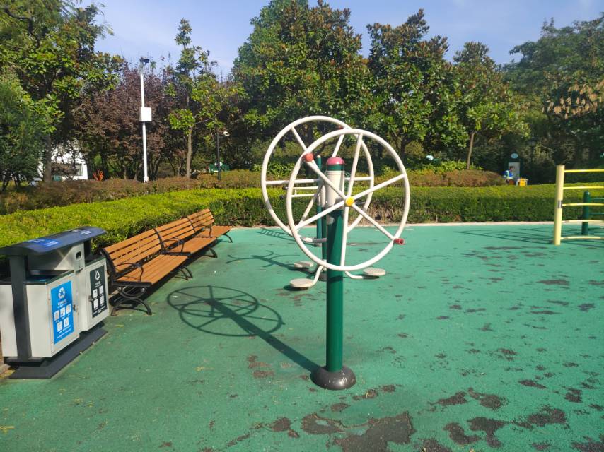 大轉(zhuǎn)輪 大轉(zhuǎn)輪