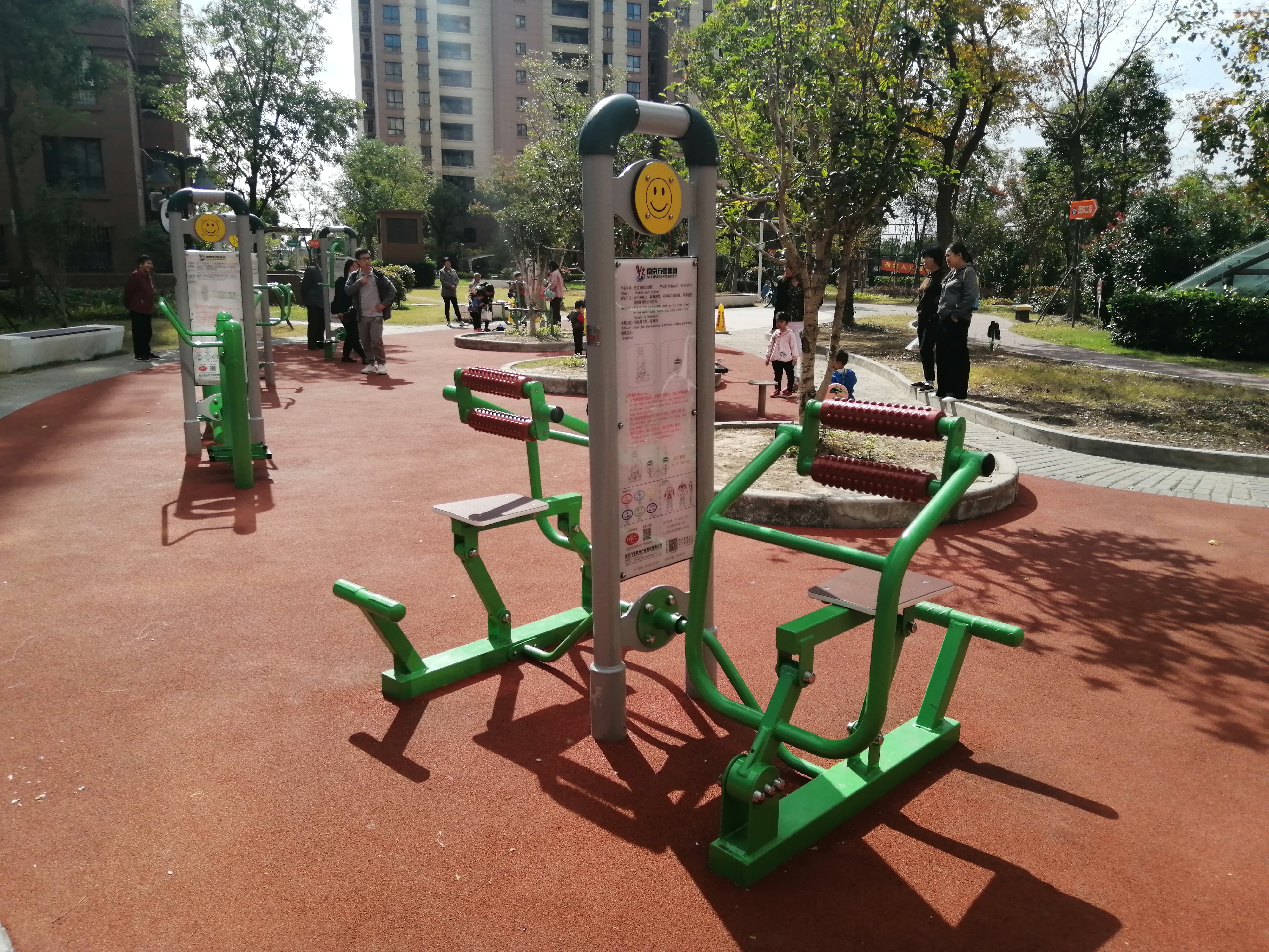 雙位背部訓(xùn)練器 雙位背部訓(xùn)練器