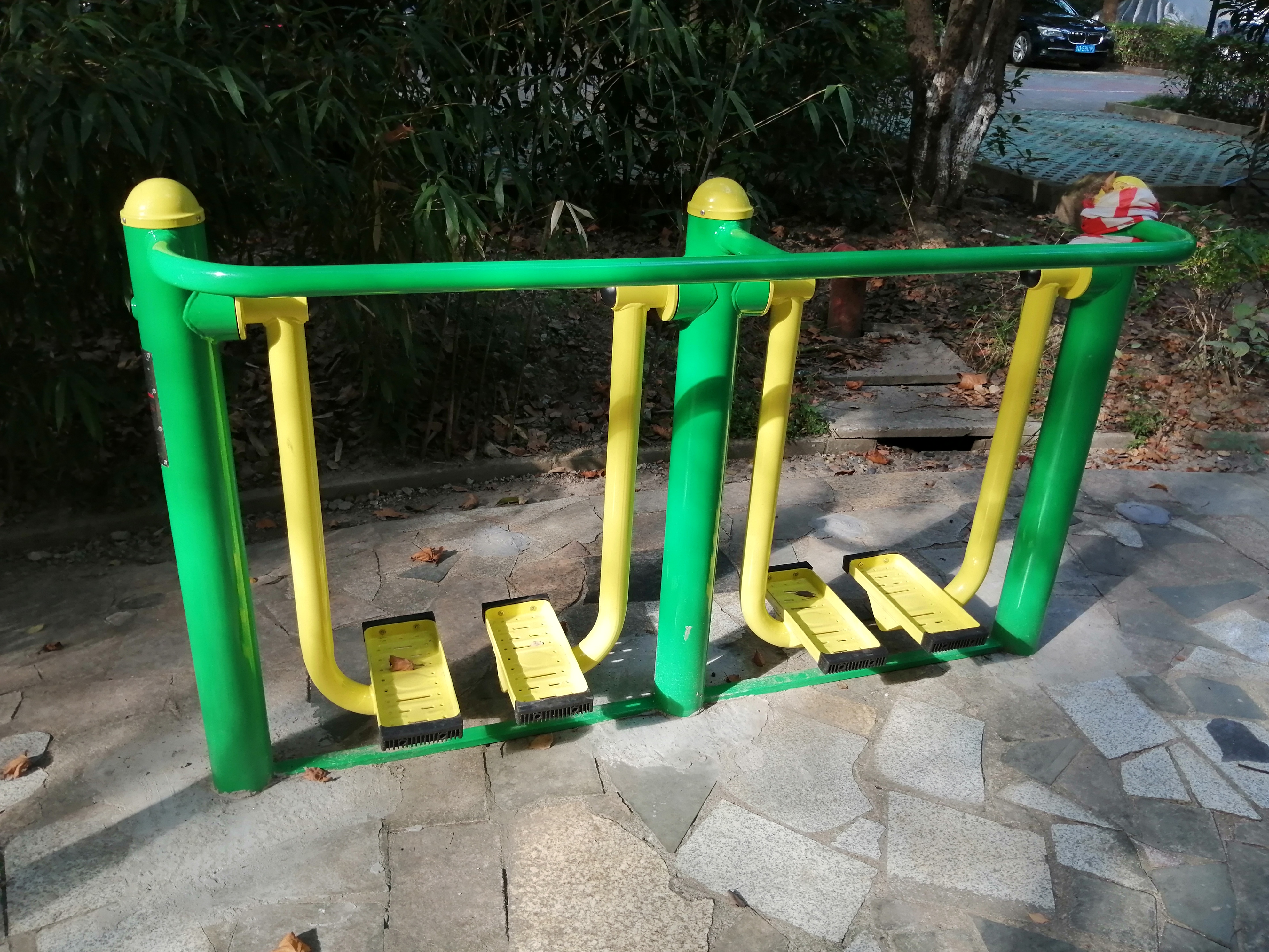 雙位漫步機(jī) 雙位漫步機(jī)