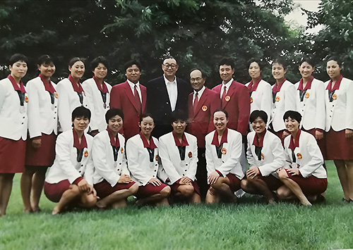 運(yùn)動(dòng)場(chǎng) 運(yùn)動(dòng)場(chǎng)