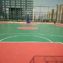 體育場(chǎng)跑道材料廠家供應(yīng)學(xué)校球場(chǎng)施工，藍(lán)球場(chǎng)價(jià)格，足球場(chǎng)材料，網(wǎng)球場(chǎng)硅PU球場(chǎng)材料，球場(chǎng)施工價(jià)格
