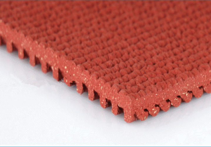 預(yù)制型藍(lán)色塑膠跑道施工詳細(xì)過(guò)程