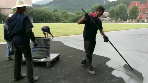 全塑自結(jié)紋跑道施工指南（瀝青基礎(chǔ)）(圖2)