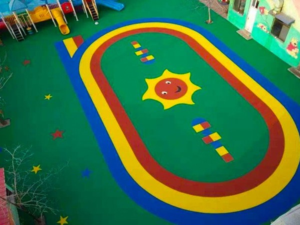 一種由高強(qiáng)度、高彈性、強(qiáng)抗紫外線的EPDM顆粒拌和一定比例的單組份膠水?dāng)備伓傻男聡?guó)標(biāo)EPDM塑膠跑道